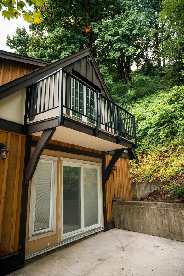 Private Mountainside Home 칠리왝 외부 사진