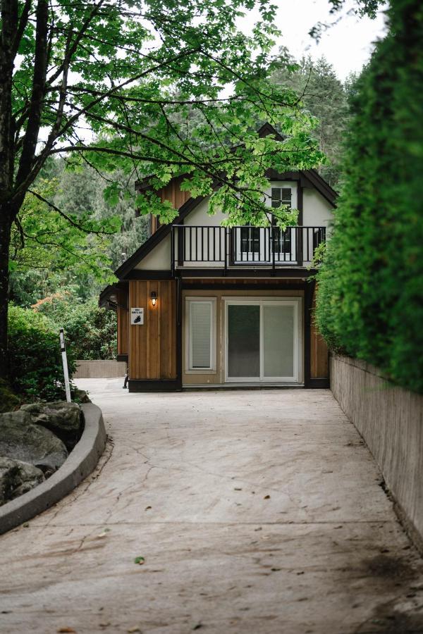 Private Mountainside Home 칠리왝 외부 사진